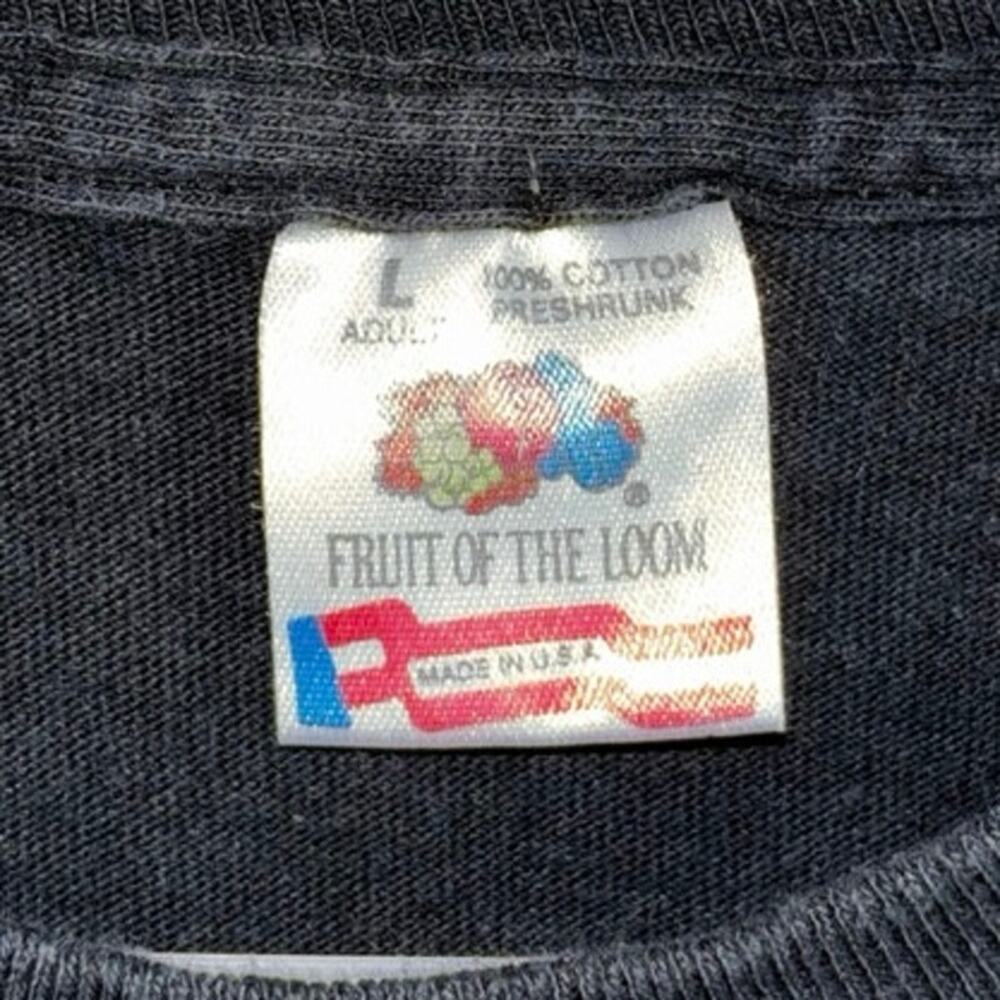 Vintage Fruit Of The Loom Single-Stitch T-Shirt M… - image 4